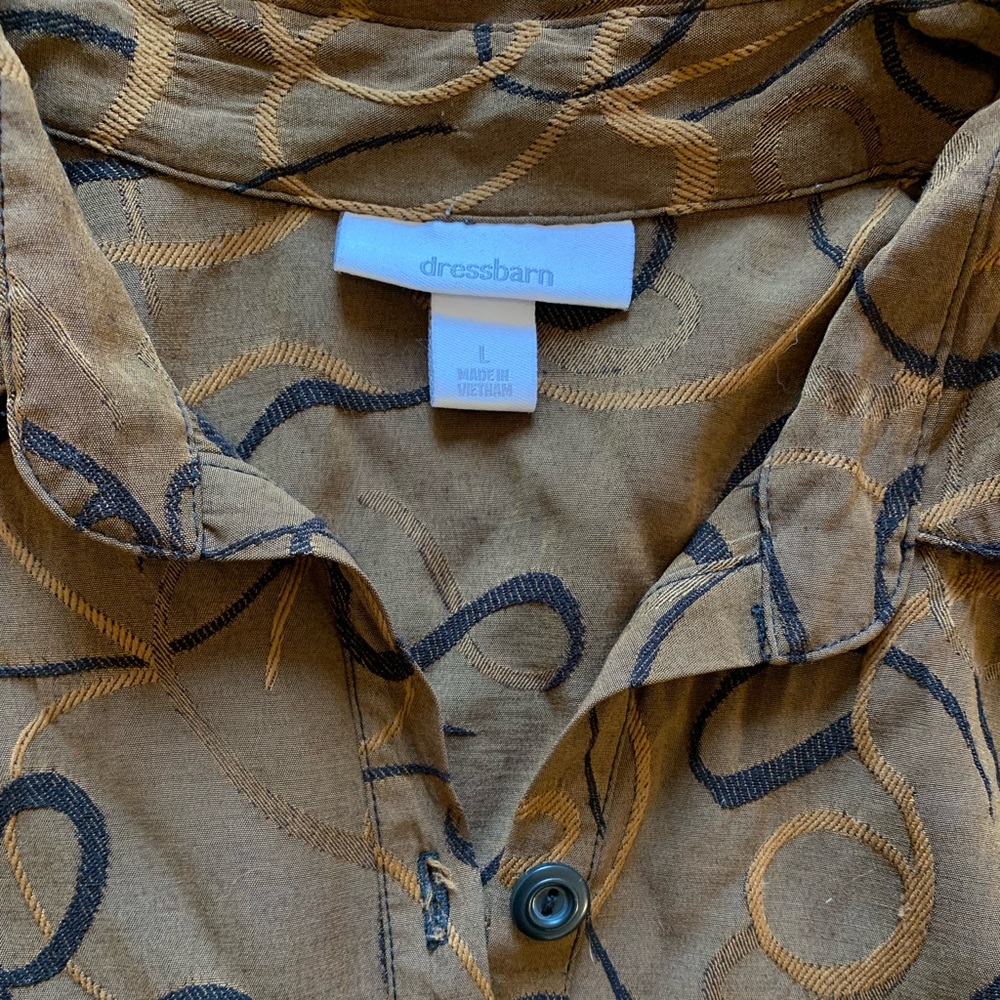 Dress Barn Patterned Button-Up, Size L - Picture 5 of 5